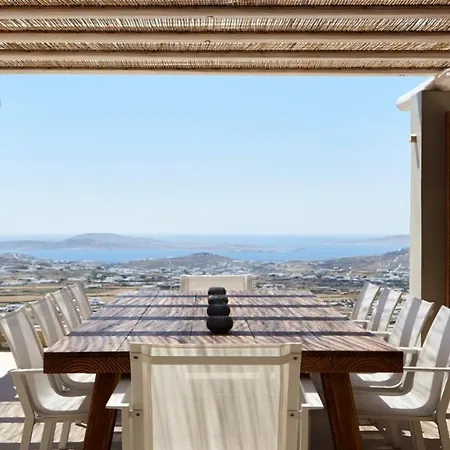 Of The Gecko - Mykonos Town *